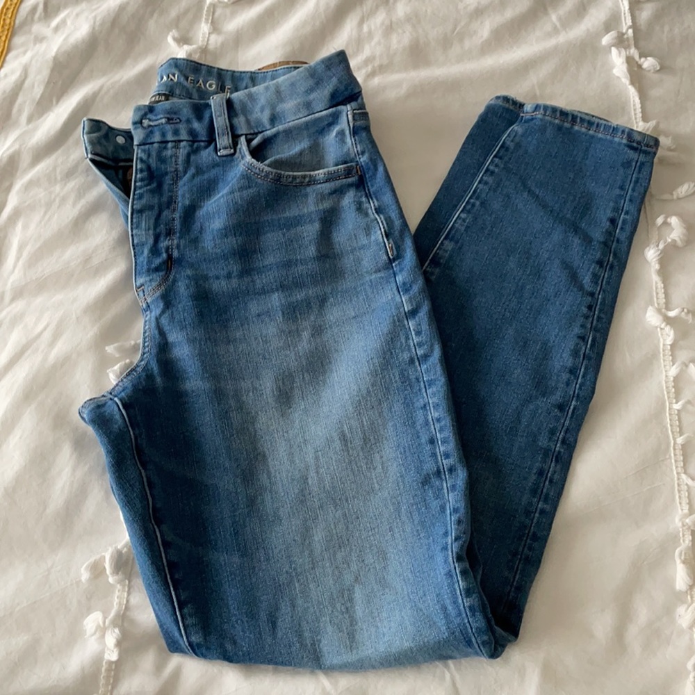 American Eagle Dream Jeans size 8 Regular